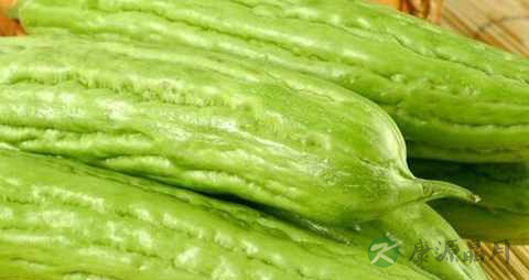 不能一起吃的食物大全