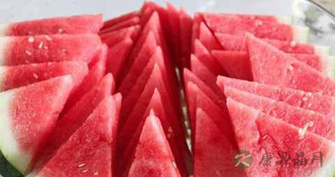 牙龈肿胀吃什么