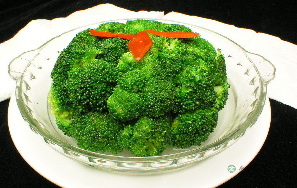 推荐八种食物让男人不老青春永驻