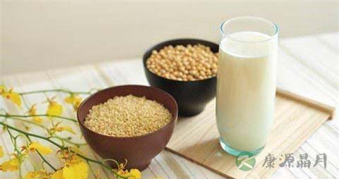 豆浆什么时候喝好 最佳喝豆浆时间为餐前餐中 豆浆什么时候喝好 最佳喝豆浆时间为餐前餐中