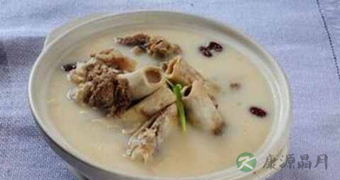 腰椎骨折吃什么好