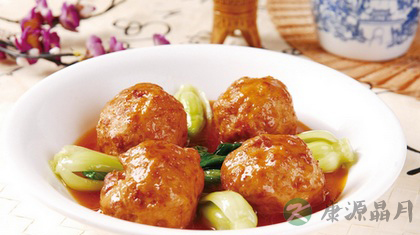 红烧狮子头是什么地方的菜