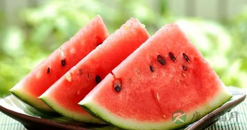 牙龈痛吃什么 牙龈痛吃什么