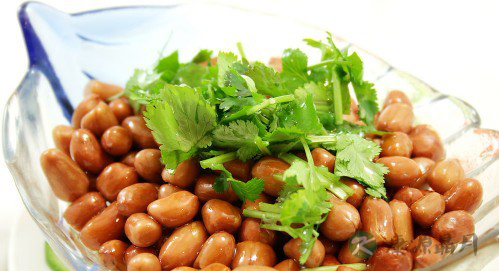 花生竟是六类人的“催命符”