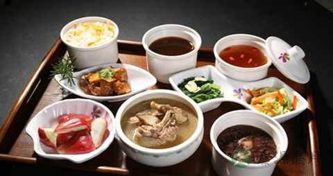 老年骨折病人吃什么好