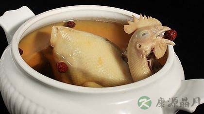 炖鸡汤什么时候放盐 炖鸡汤什么时候放盐