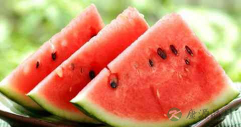 牙龈疼不能吃什么