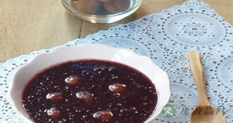 小孩贫血吃什么 小孩贫血吃什么