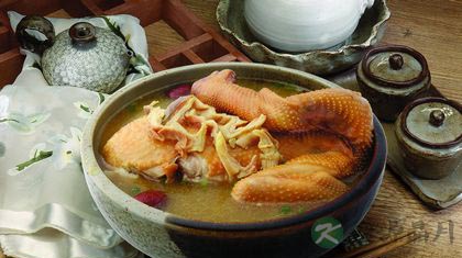 怎样炖鸡汤好喝 教你十技巧 怎样炖鸡汤好喝 教你十技巧