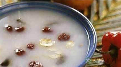 夏天喝粥养生 介绍14款夏季养生粥