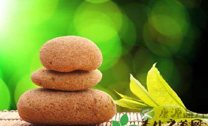 西芹百合炒腰果 降火润燥