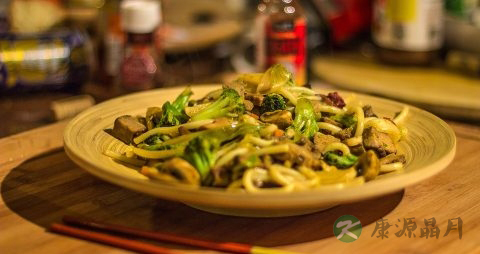 牛肉面的热量