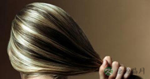 生完孩子后脱发严重怎么办 生完孩子后脱发严重怎么办