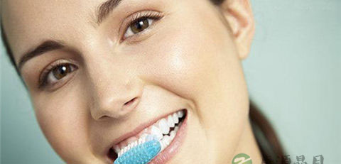 矫正牙齿不能吃什么 矫正牙齿不能吃什么