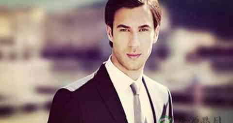 头顶掉发厉害怎么办 头顶掉发厉害怎么办