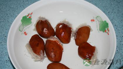 榴莲全身是宝 榴莲核的吃法大揭秘