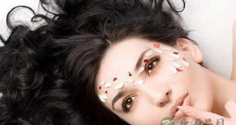 吃什么能让头发长得快些 吃什么能让头发长得快些