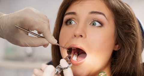 牙龈萎缩怎么办