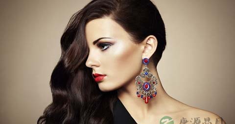 吃什么东西使头发变黑 吃什么东西使头发变黑