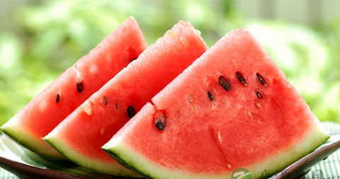 体内湿气重不宜吃什么 体内湿气重不宜吃什么