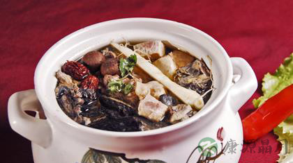 教你五款美味鲜鸡汤的做法