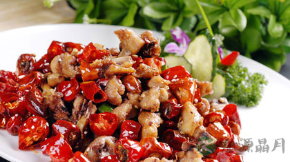 火辣辣的川菜 辣子鸡的家常做法