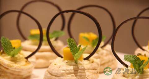 身体湿气重不能吃什么 身体湿气重不能吃什么