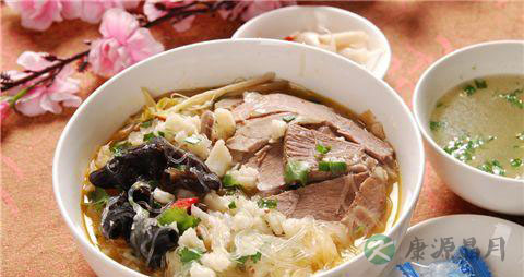 羊肉泡馍是哪个地方的菜