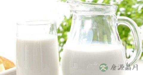 男孩发育期吃什么 男孩发育期吃什么