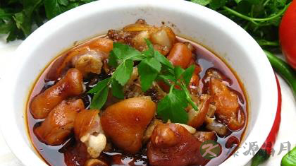 红烧猪蹄的简单做法