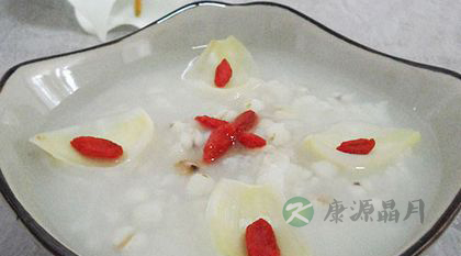 推荐十款肺热长痘的食疗