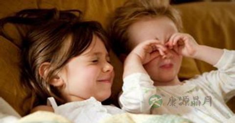 如何调整小孩子睡眠