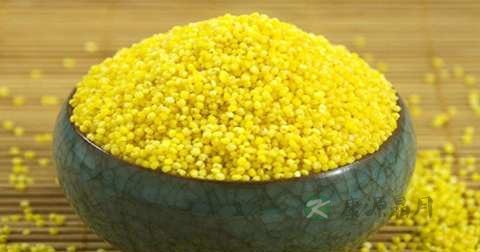 怎样用食物来帮助治疗失眠