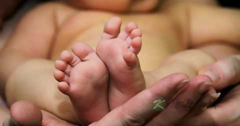 新生儿睡眠少为什么