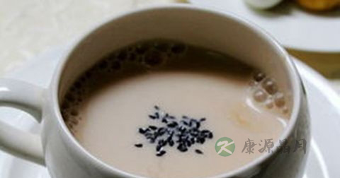 中老年人便秘吃什么