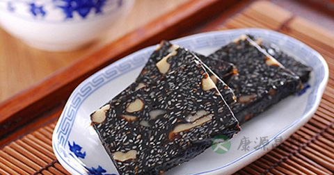 闭经吃阿胶有用吗