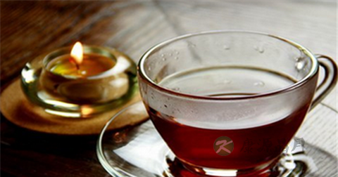 喝红茶好还是普洱茶好