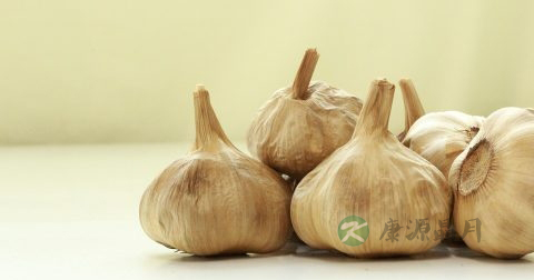 发烧可以吃桃胶吗