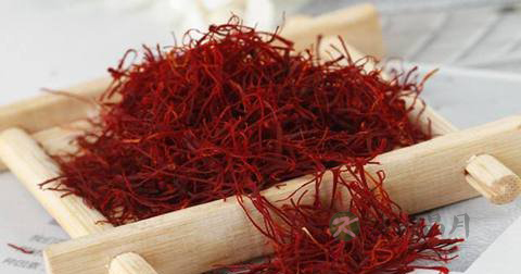 藏红花可以和茶叶一起泡吗