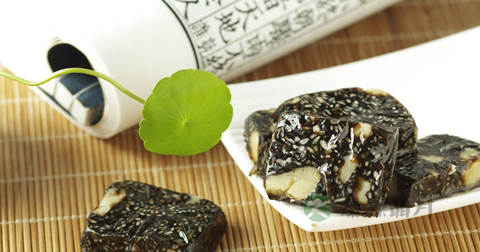 阿胶一天吃几次