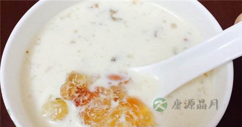 牛奶桃胶要炖多久