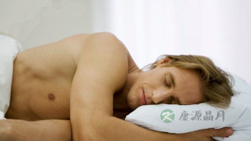 三种睡姿影响男人健康