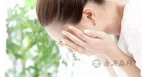 搓脸美容法：经常搓脸有什么好处