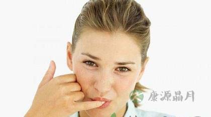 女性月经迟迟不来的原因与食疗方