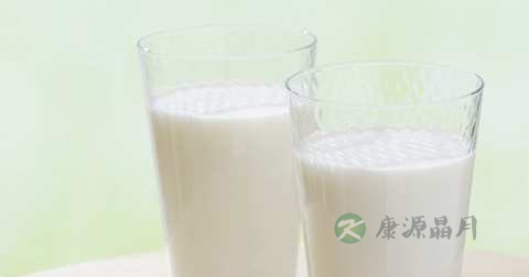 牛奶会促发乳腺癌症吗