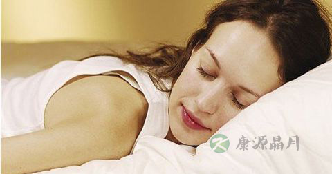 夏天晚上几点睡觉好
