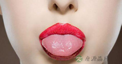 女人舌苔发白是怎么回事