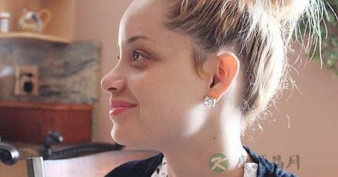 如何让阴唇粉嫩