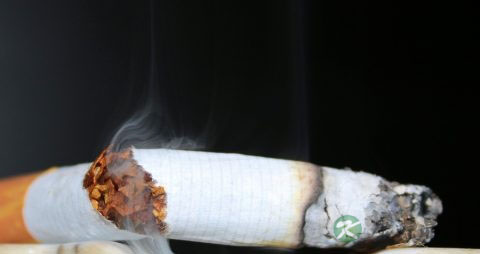 孕妇吸了二手烟怎么办