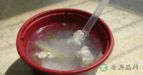 哮喘老人吃什么食物好
